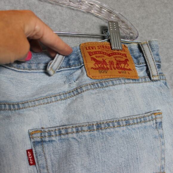 Levi's 505 Regular Fit Denim Shorts Men's size 40 Summer Jorts - Picture 7 of 8